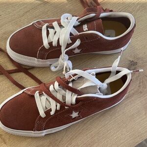 Converse one all star pro - women 6 NWT